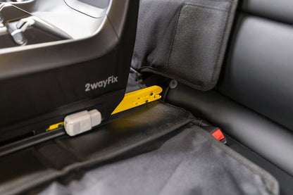 HerzensKind® Kindersitzunterlage Auto – Rutschfester & wasserabweisender Sitzschoner Auto Kindersitz mit ISOFIX – Universell passend für Leder- & Stoffsitze